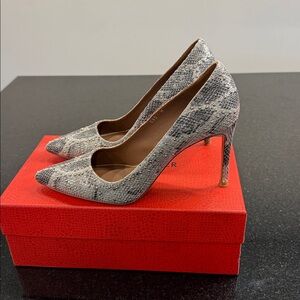 Donald j Pliner Made in Spain Leather Embellished Snake Print Stilettos 8.5